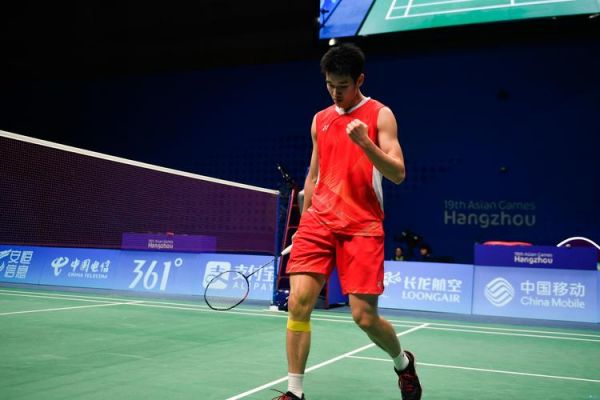 东契奇在比 东契奇在比