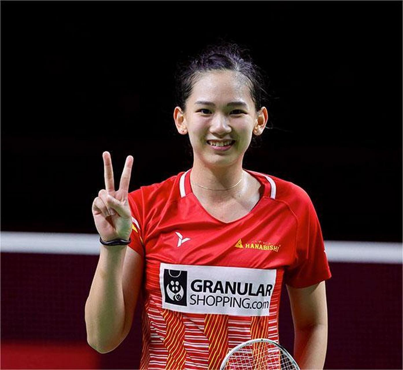 迈向签约的 迈向签约的