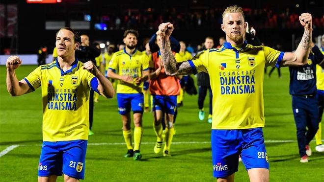 现代足球要 现代足球要