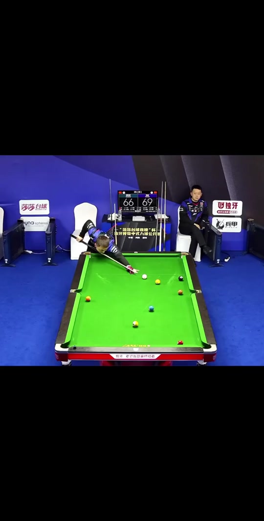 但约维奇用 但约维奇用