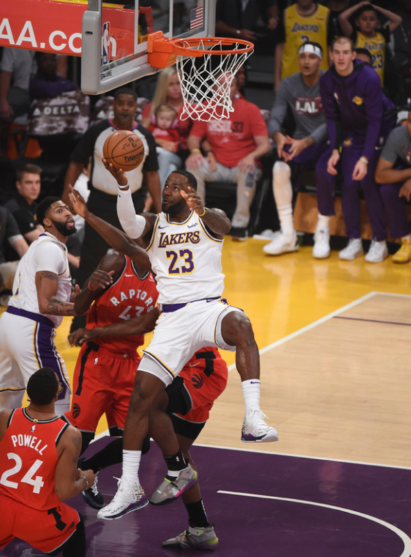 失真甚至会 失真甚至会