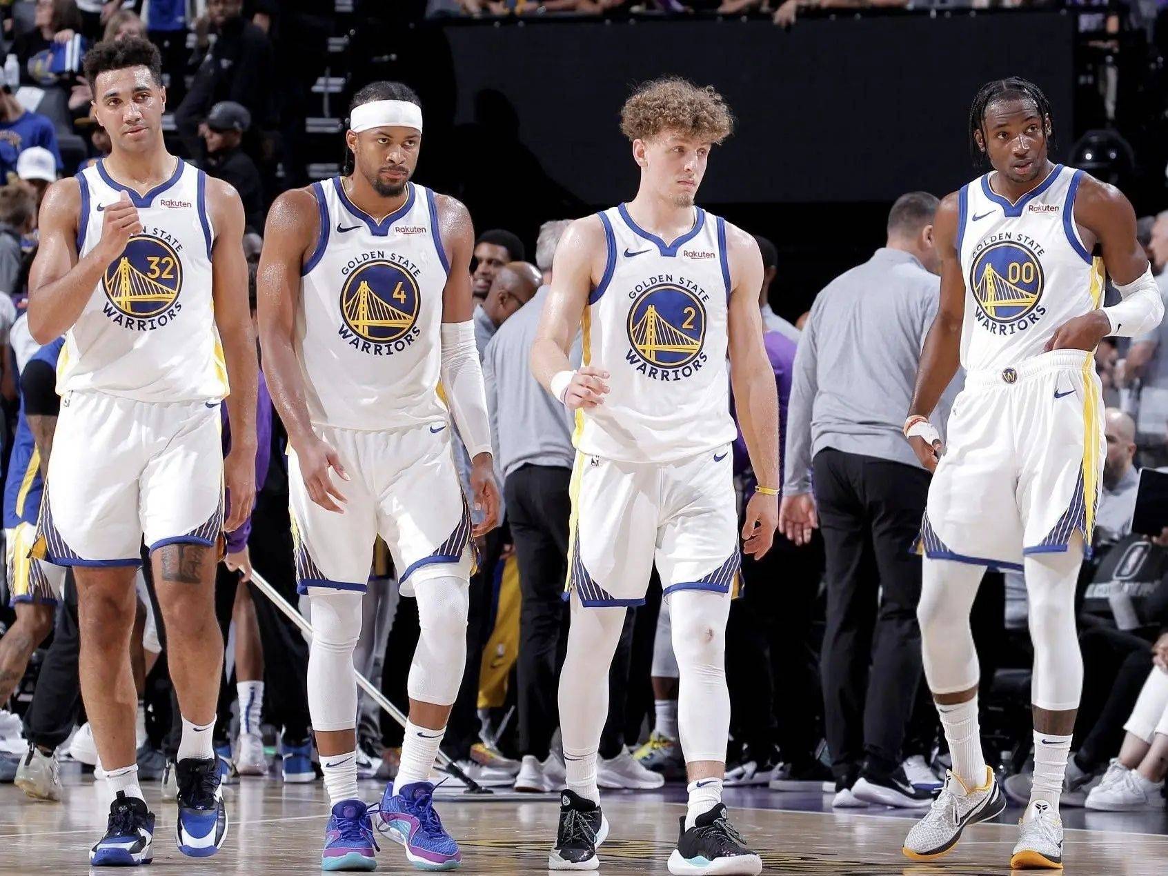 频繁使用高 频繁使用高