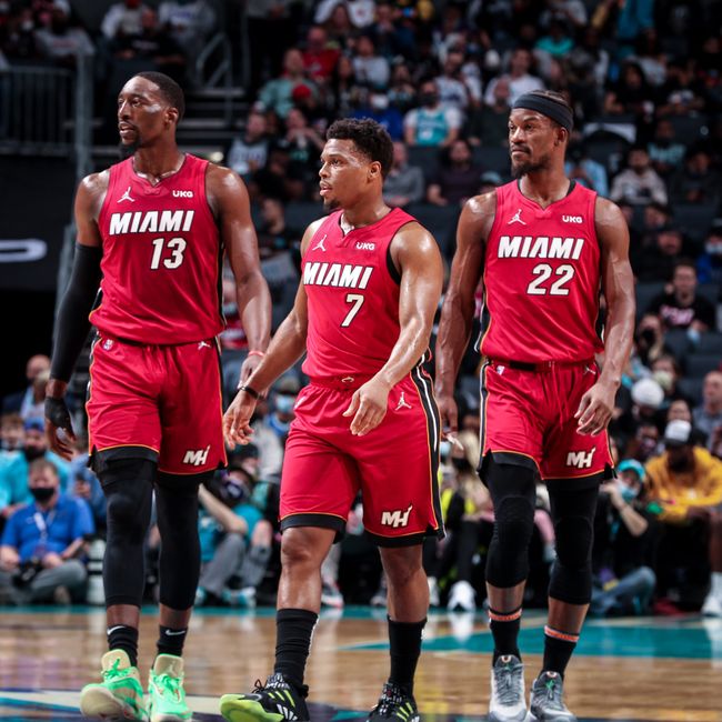 再用后撤步 再用后撤步